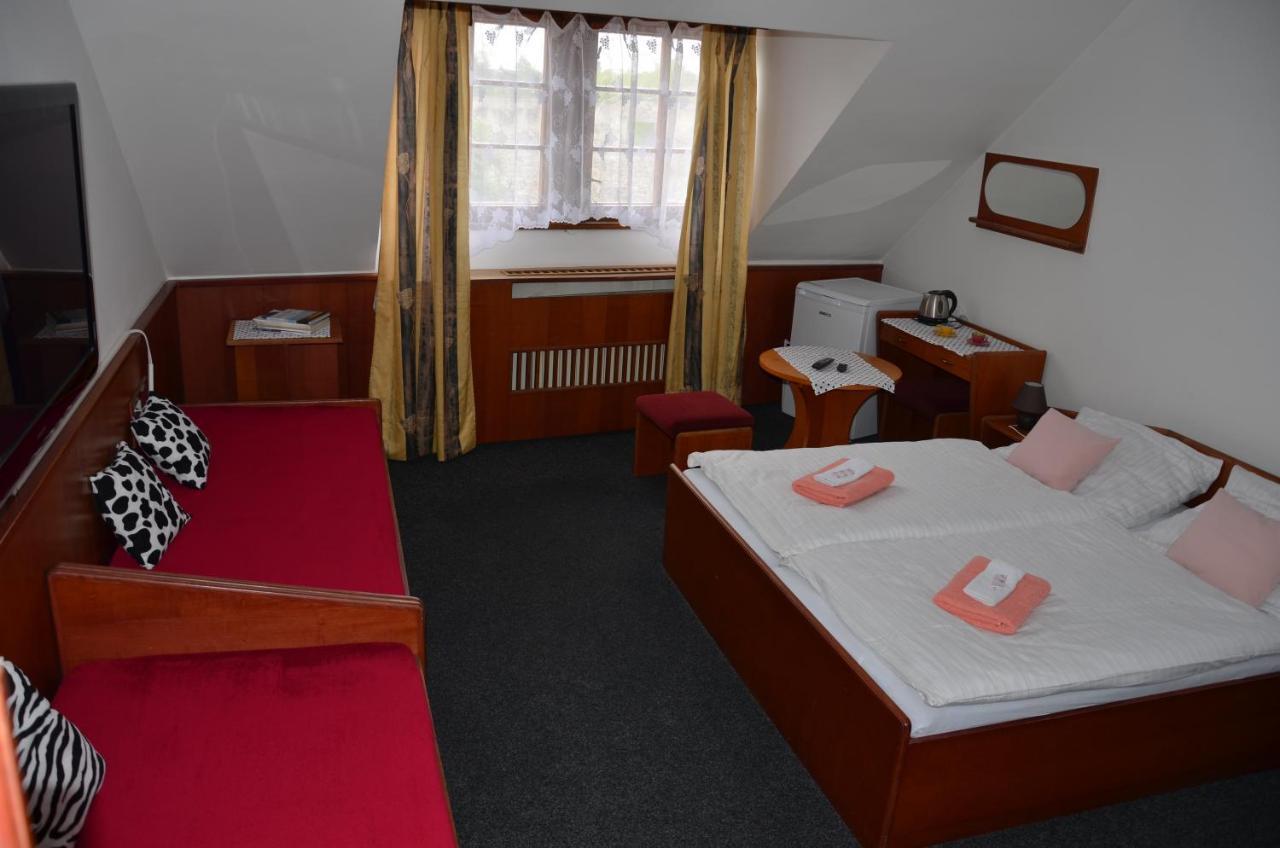 Guesthouse Zlaty Hrozen Ceska Lipa Luaran gambar